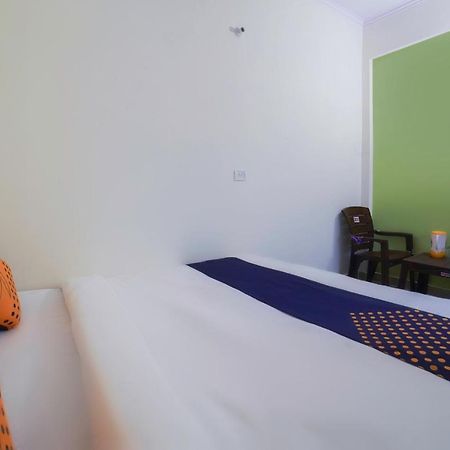 Spot On 67119 Hotel Shivam Residency Rāmpura Exteriör bild